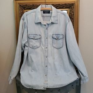 Levi Strauss Signature Button-down
